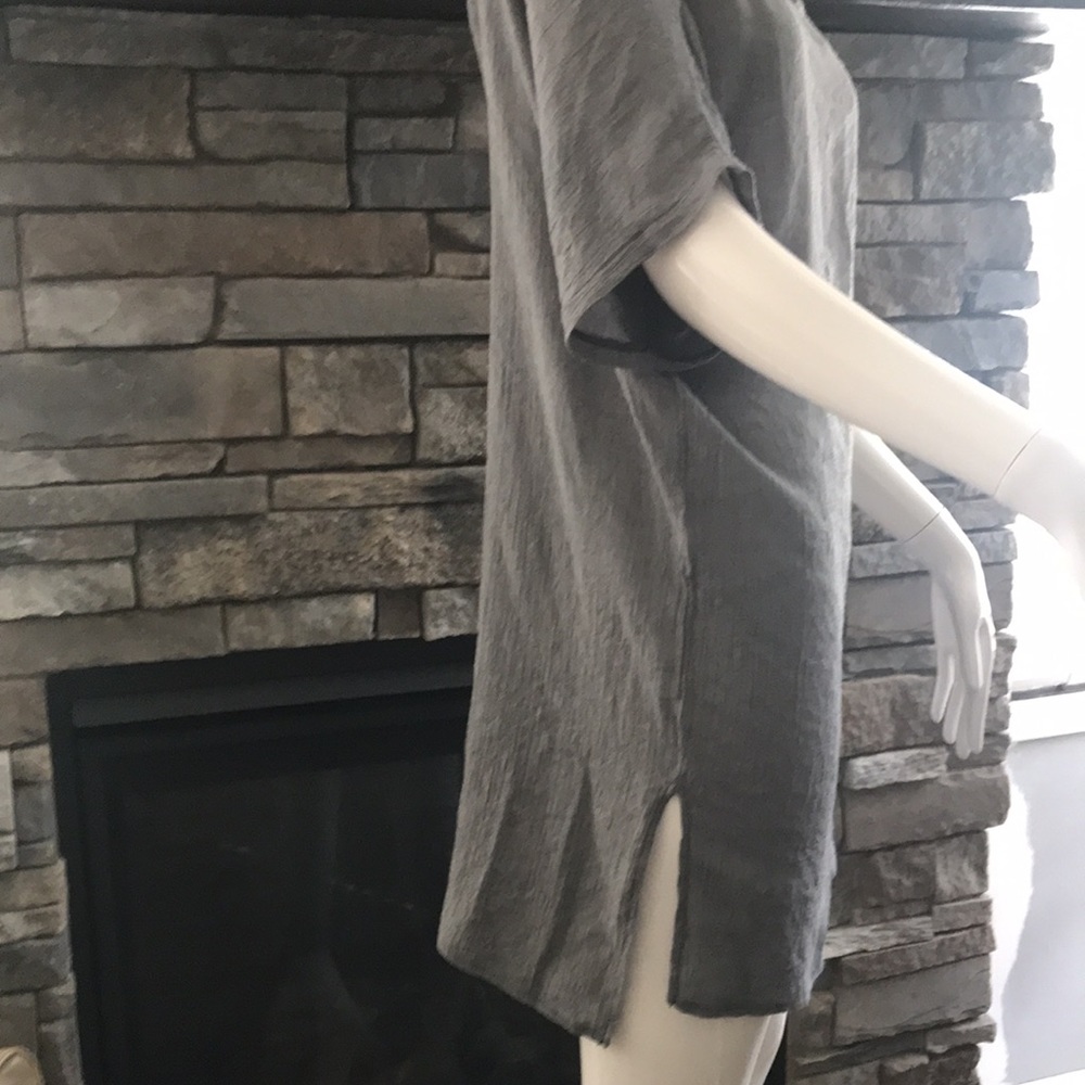 Tunic - Picture 2 of 3